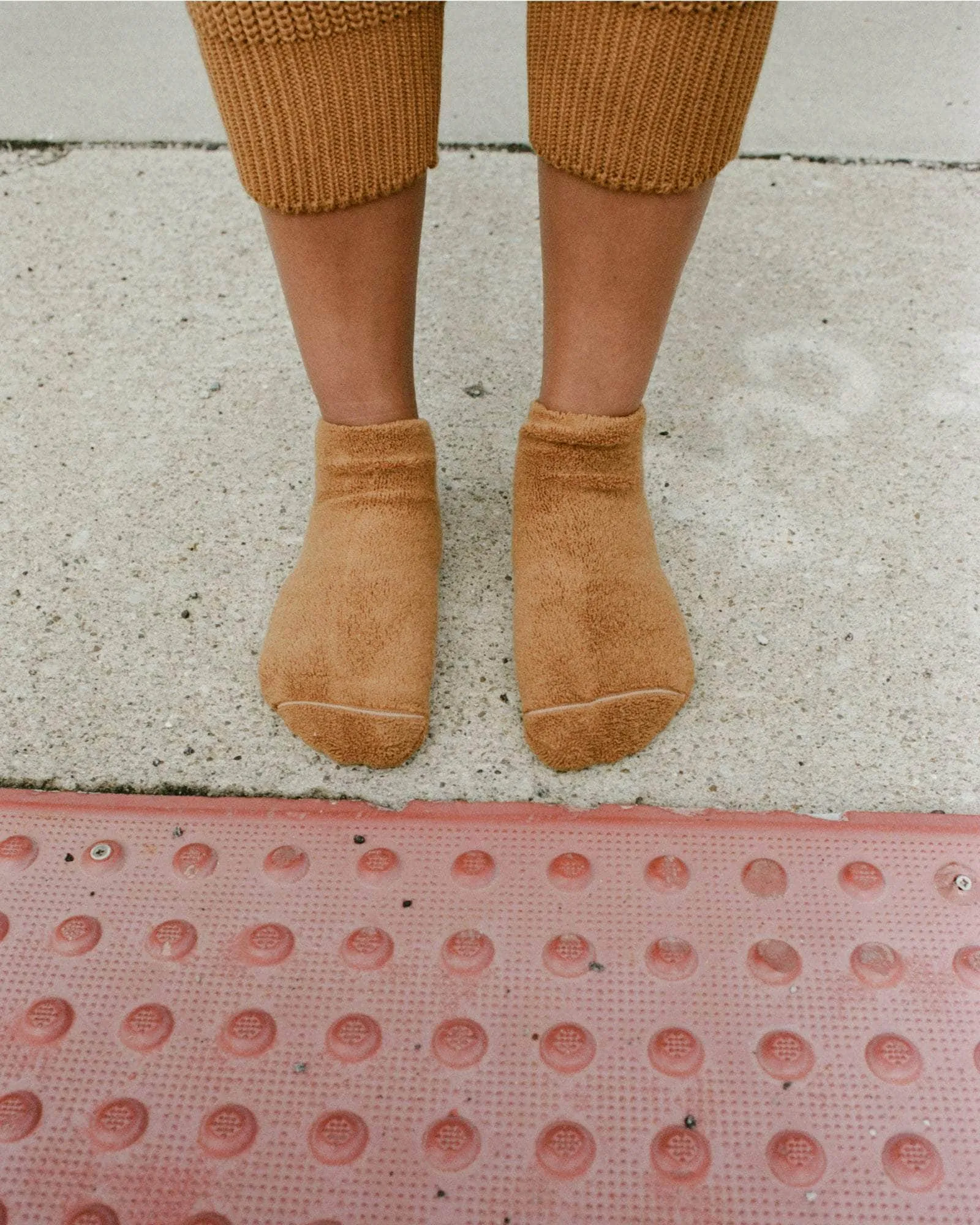 Buckle Ankle Socks