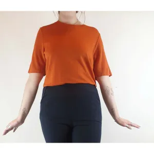Country Road orange knit tee shirt size XL (small fit, best fits size 12-small 14)
