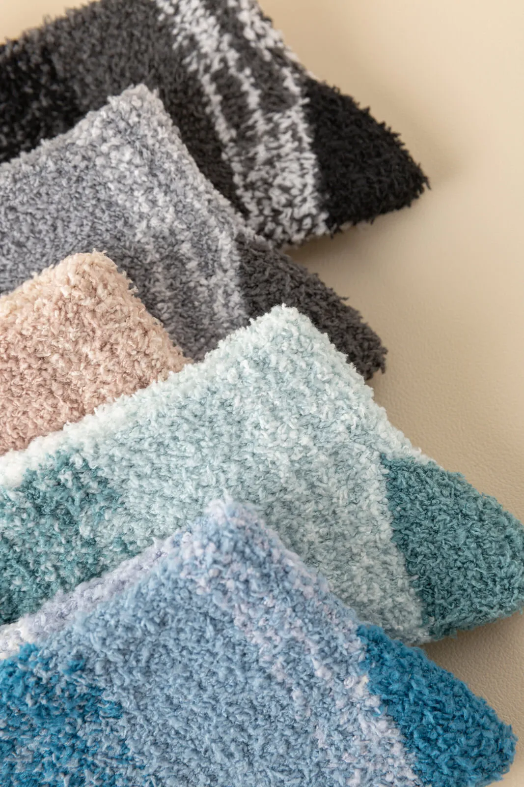Cozy Grade Woolen Socks