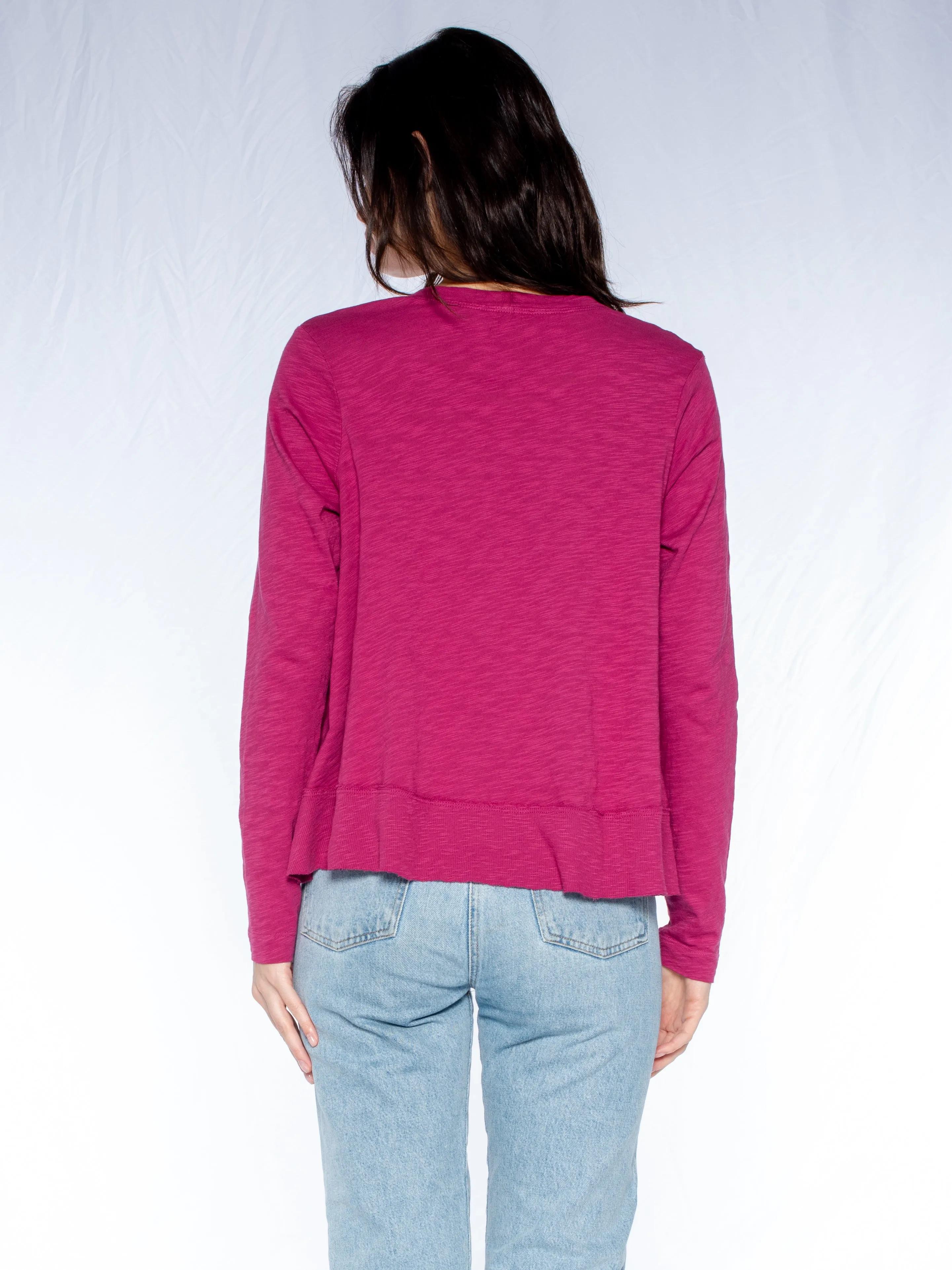 Crew L/S Slub Trapeze Tee Raw Rib Hem Detail