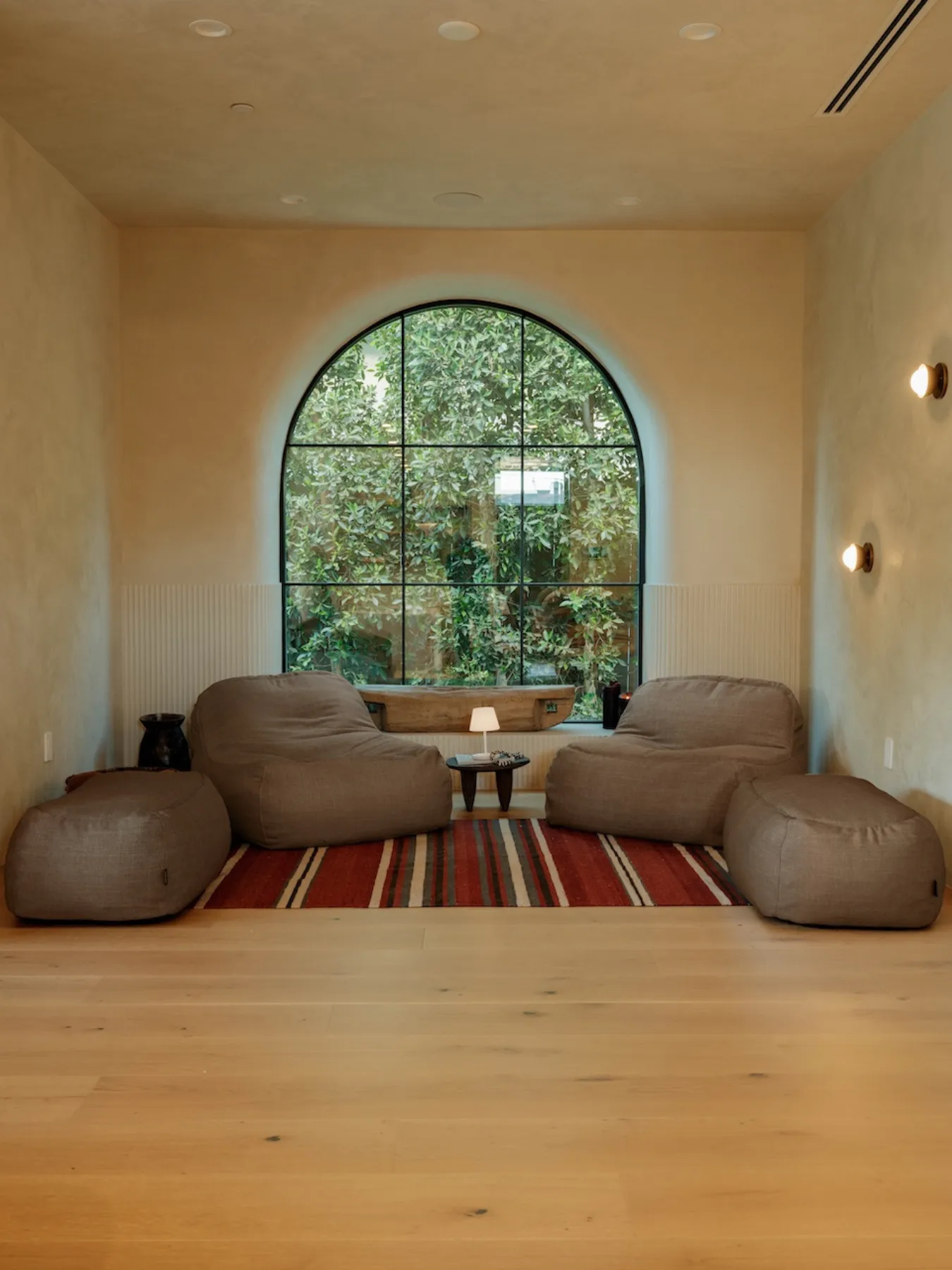 Dune Lounge Chair Performance Fabric - Mocha