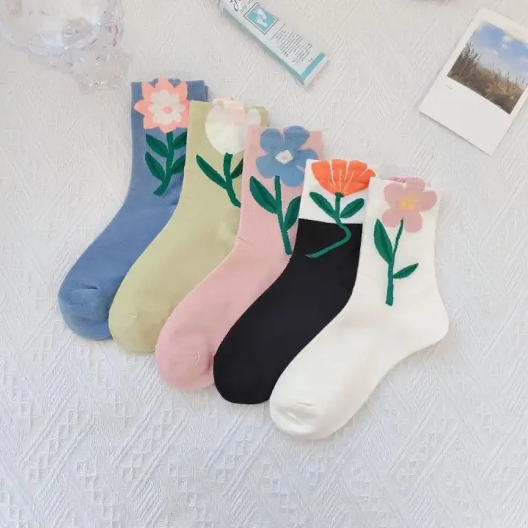 Flower Top Cotton Socks - Red Posy