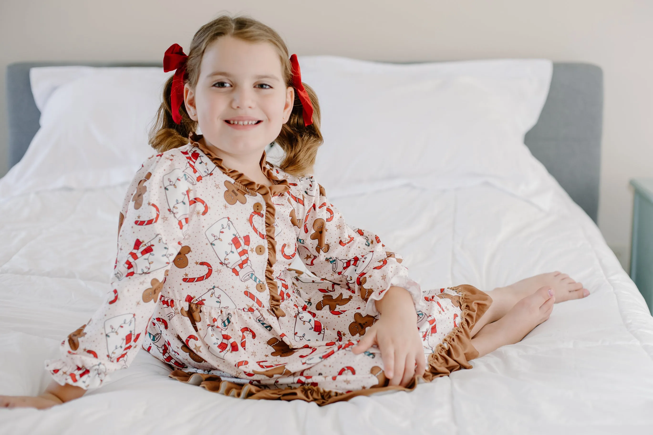 GINGERBREAD COOKIES & MILK LOUNGE GOWN