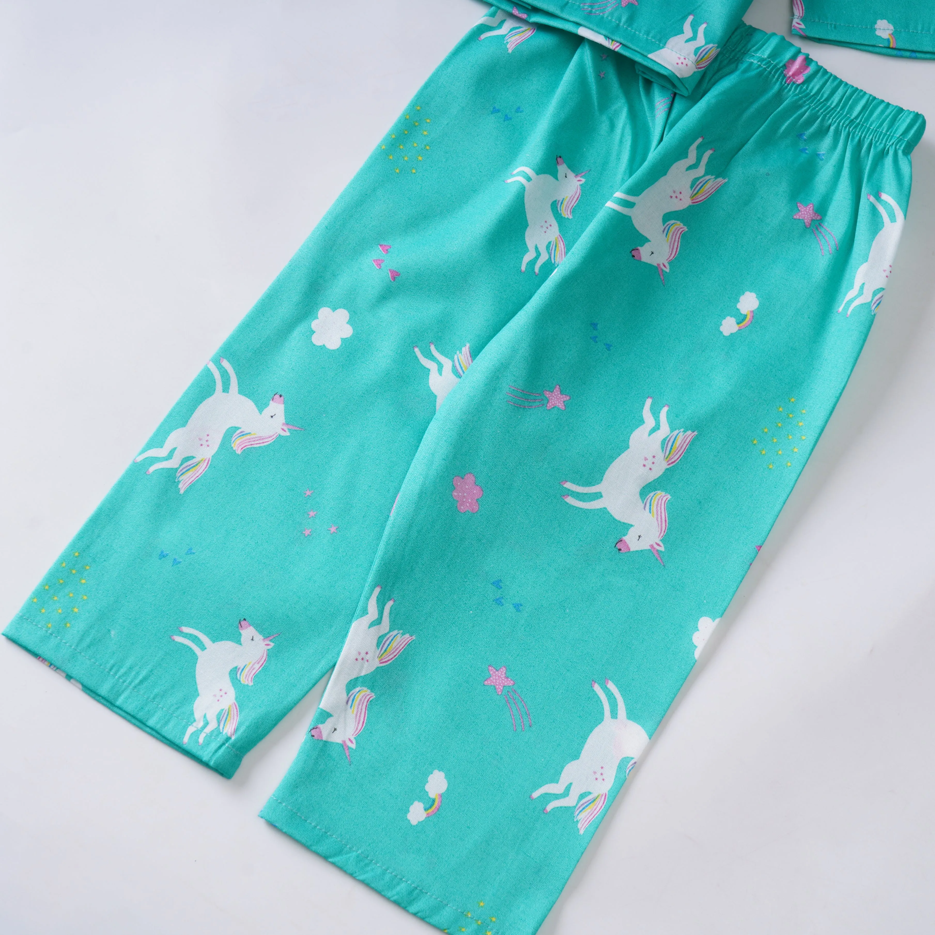 Girls Full sleeves Nightsuit (303)
