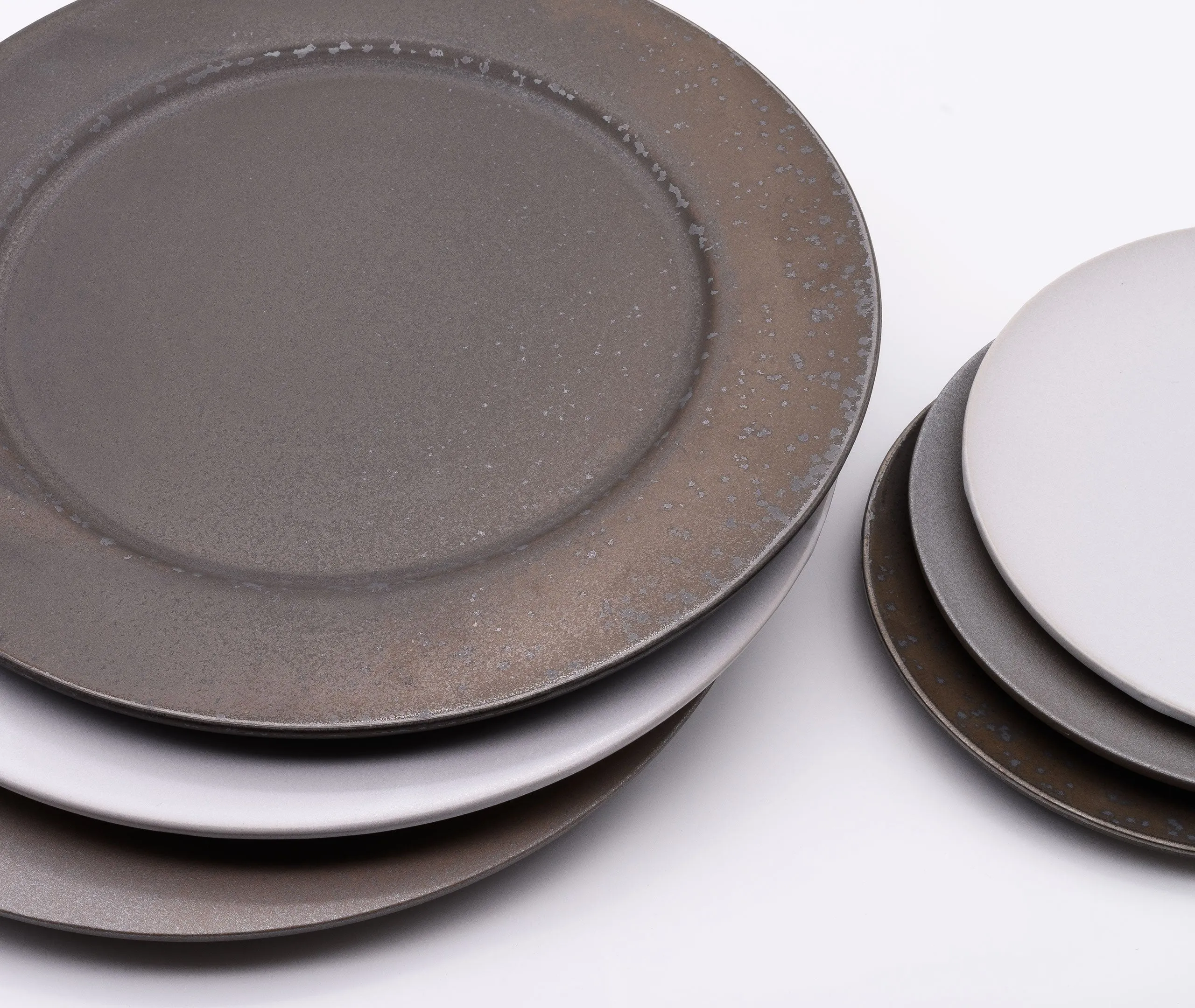 Glazed Stoneware Plate Medium - White