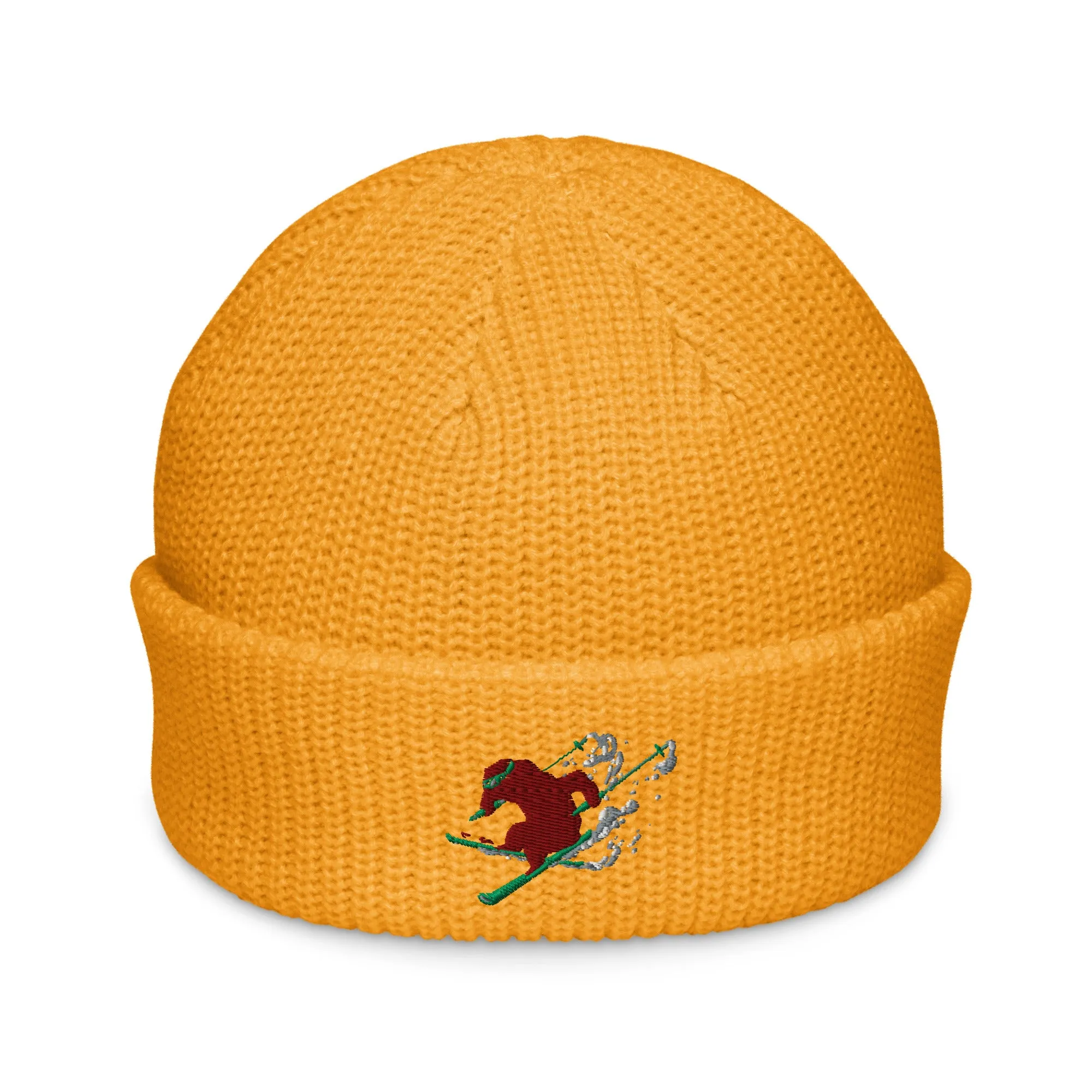 Goldie the Skiing Grizzly short beanie