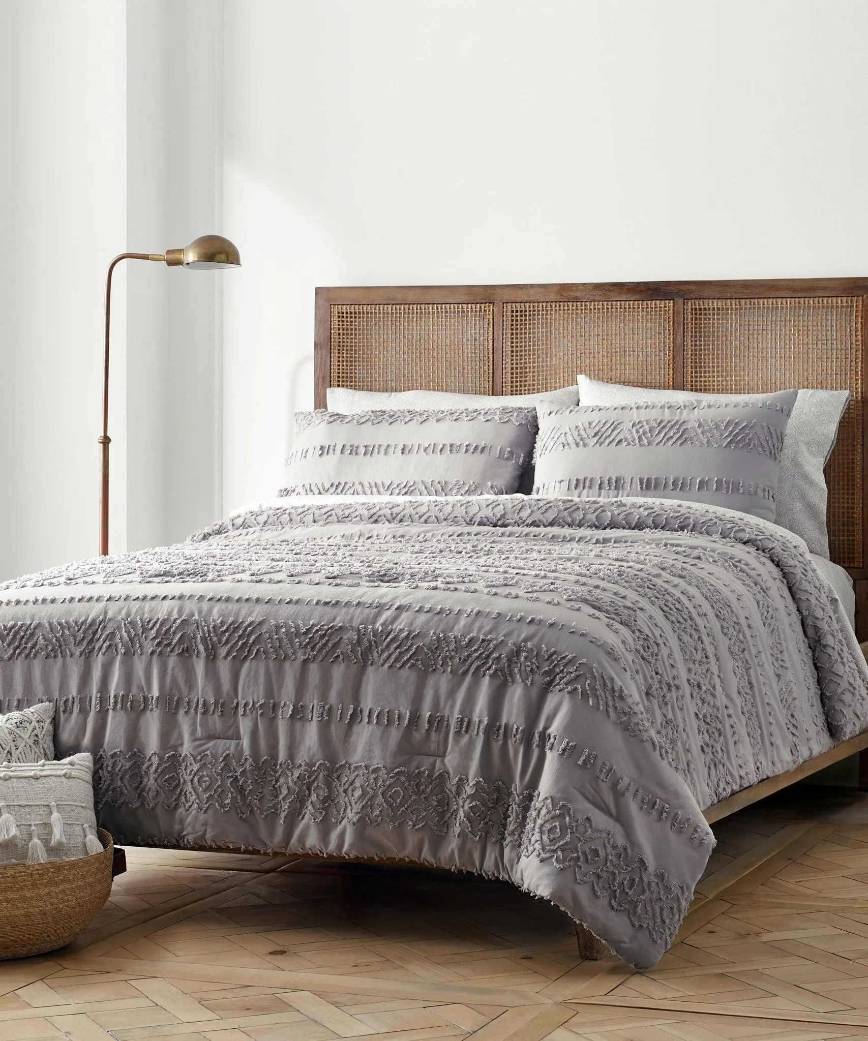 Isla Clipped Jacquard Comforter Set