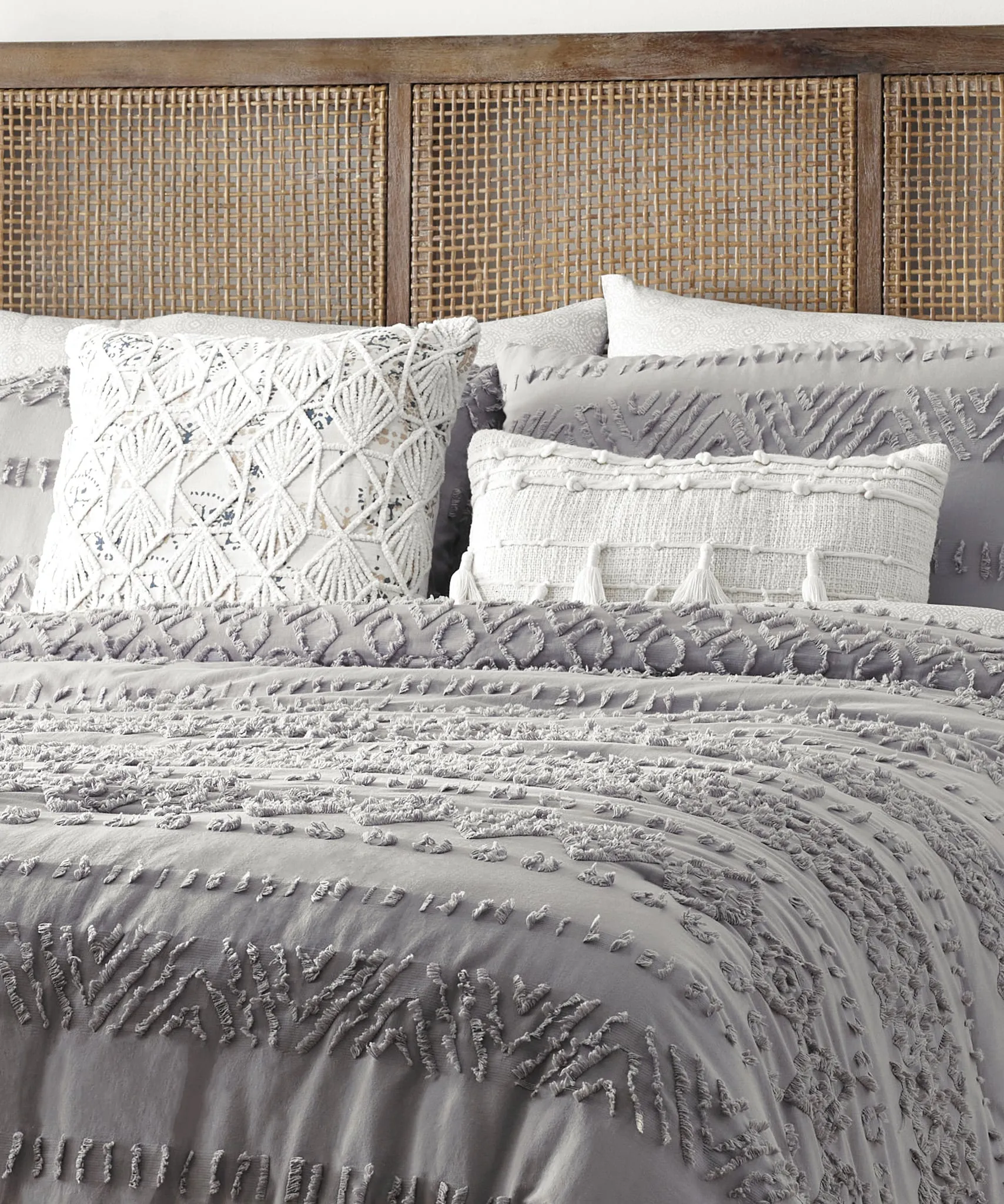 Isla Clipped Jacquard Comforter Set