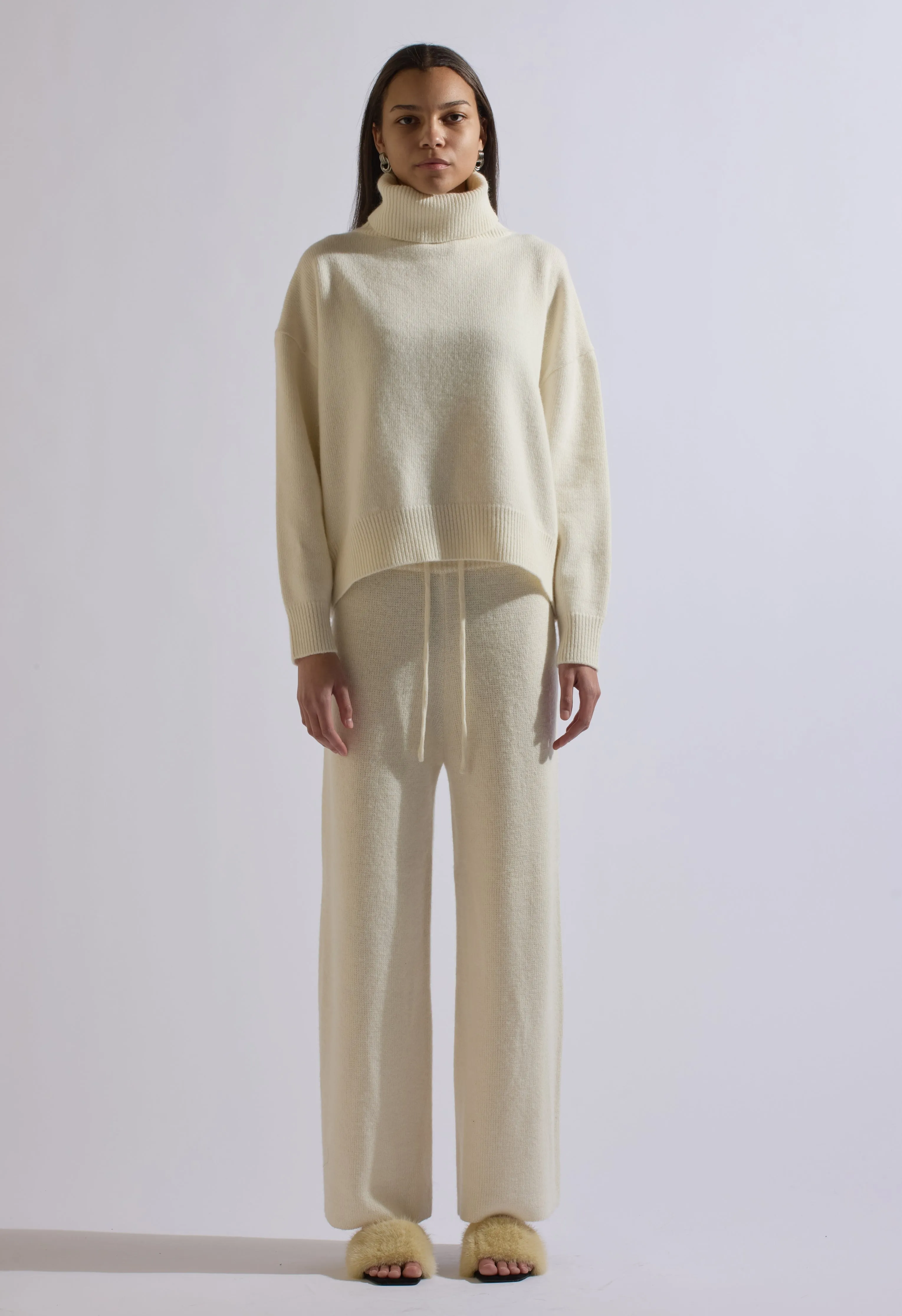 Jessie Cream Sweater Wool Set