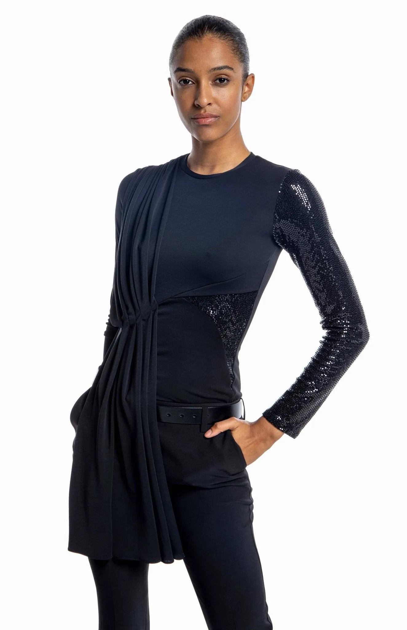 Lissandra | Captivating Contrasts: Draped Knit Top