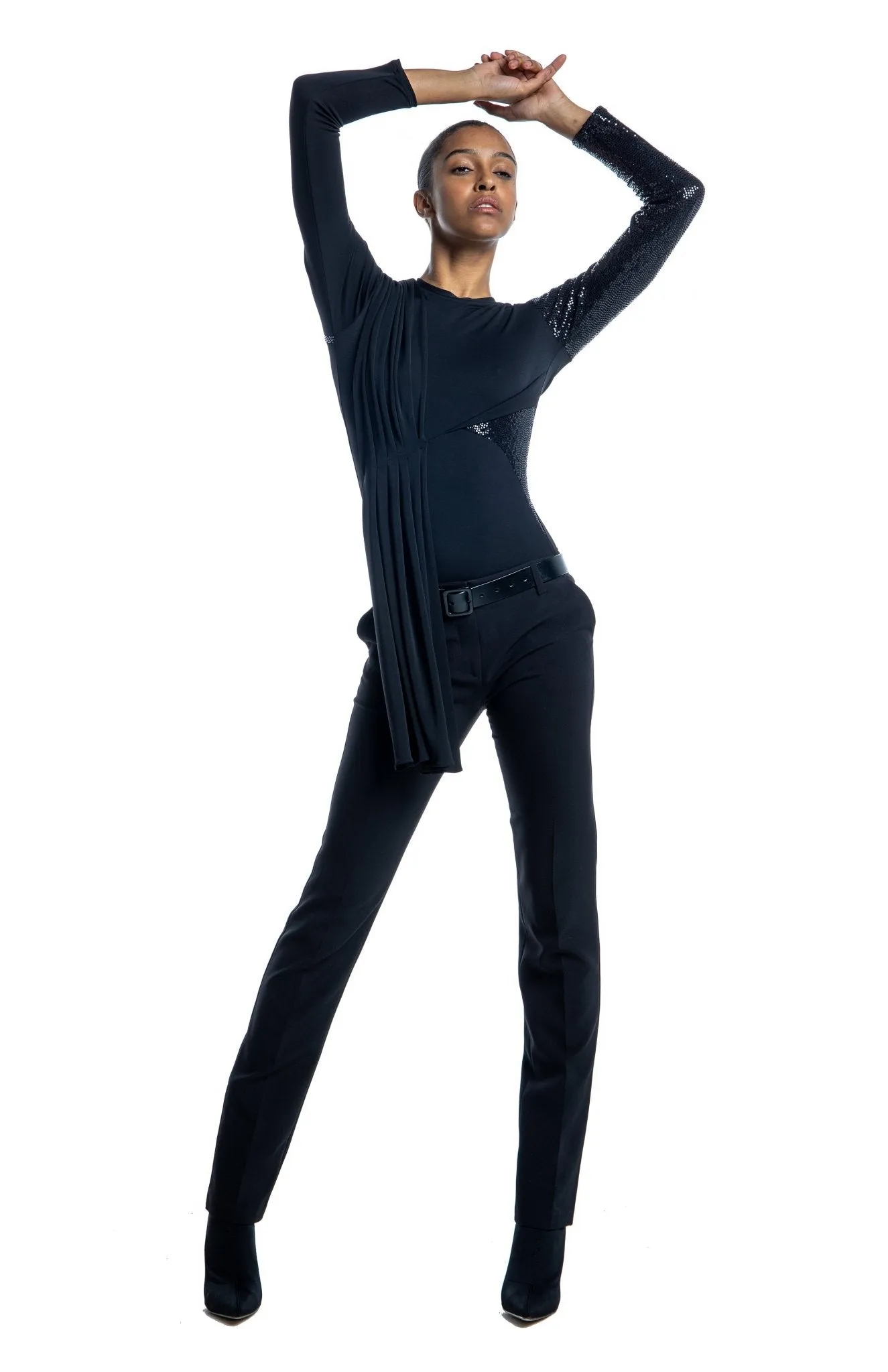Lissandra | Captivating Contrasts: Draped Knit Top