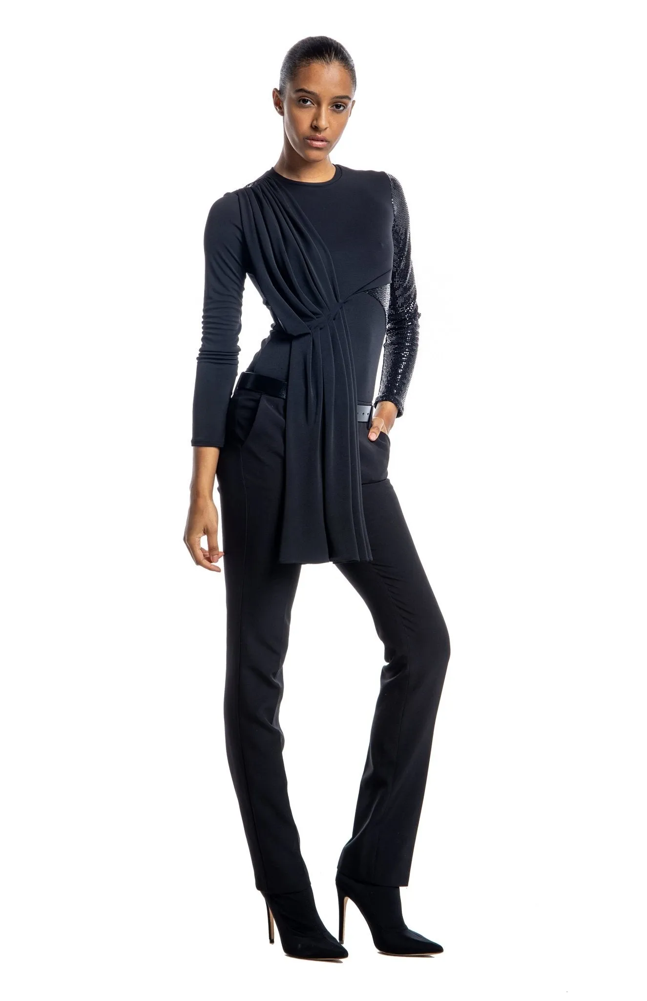Lissandra | Captivating Contrasts: Draped Knit Top