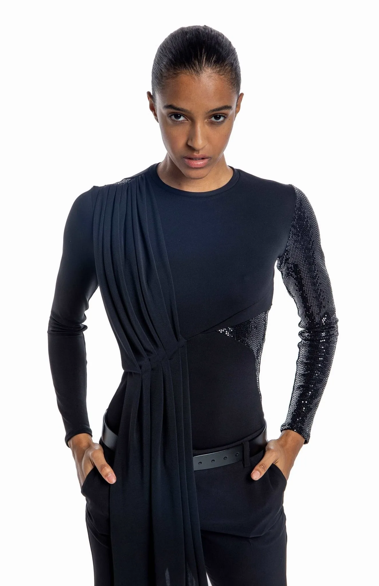 Lissandra | Captivating Contrasts: Draped Knit Top