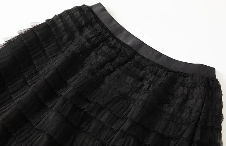 Magnolia Long Sleeves Appliques Tops    Elastic Waist Ruffles Mesh Long Skirt 2 Piece Set
