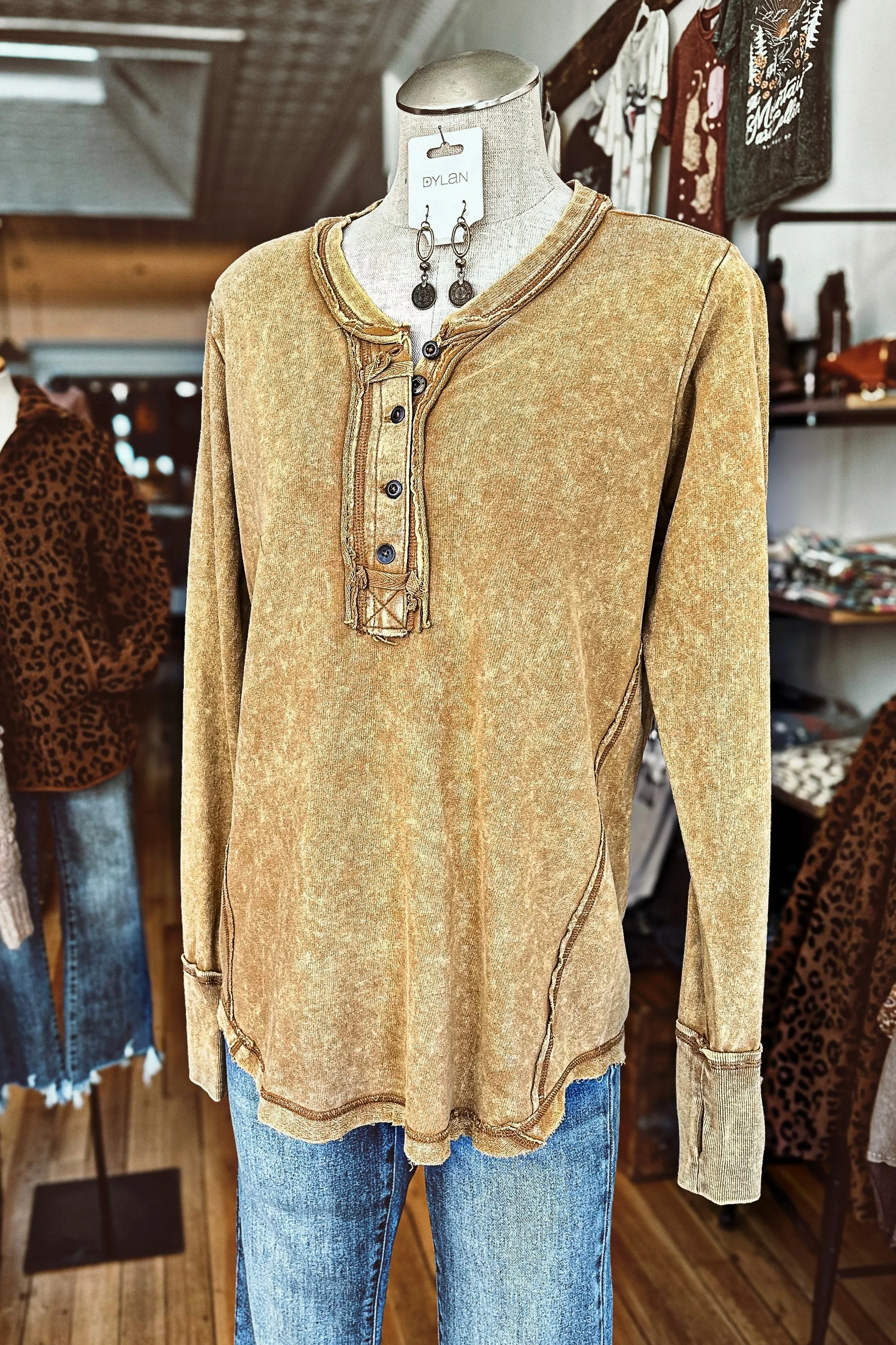 Mineral Wash Thumb Hole Cuff Top