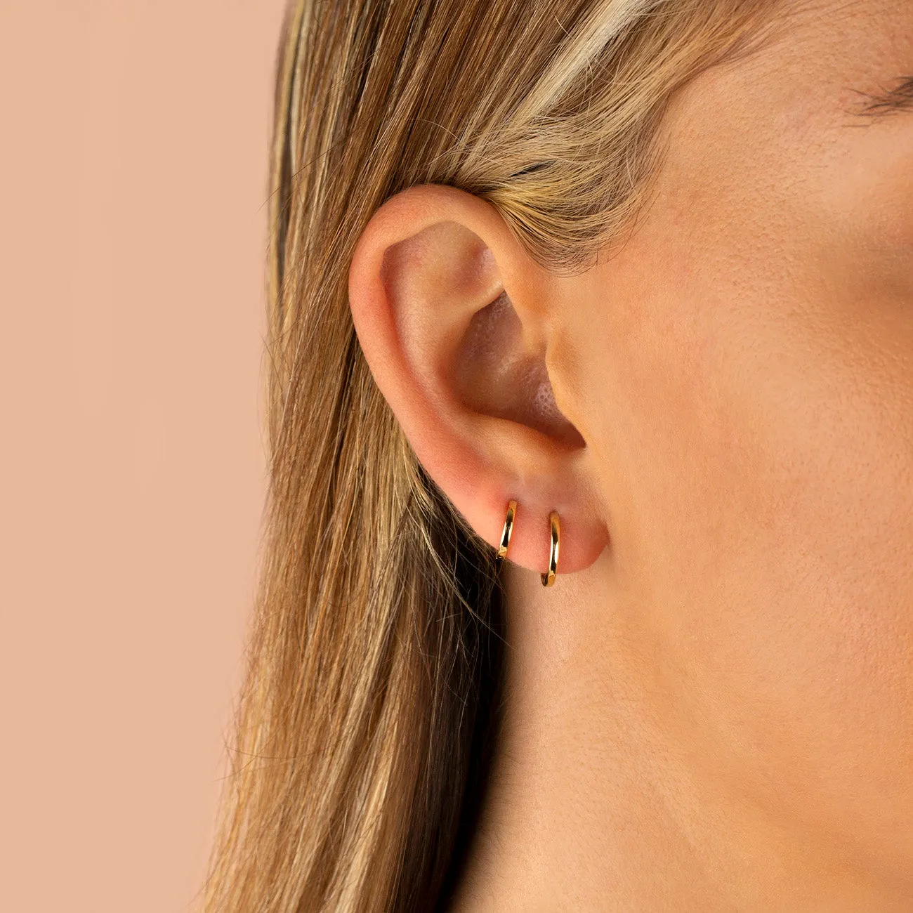 Mini Solid Huggie Earring 14K