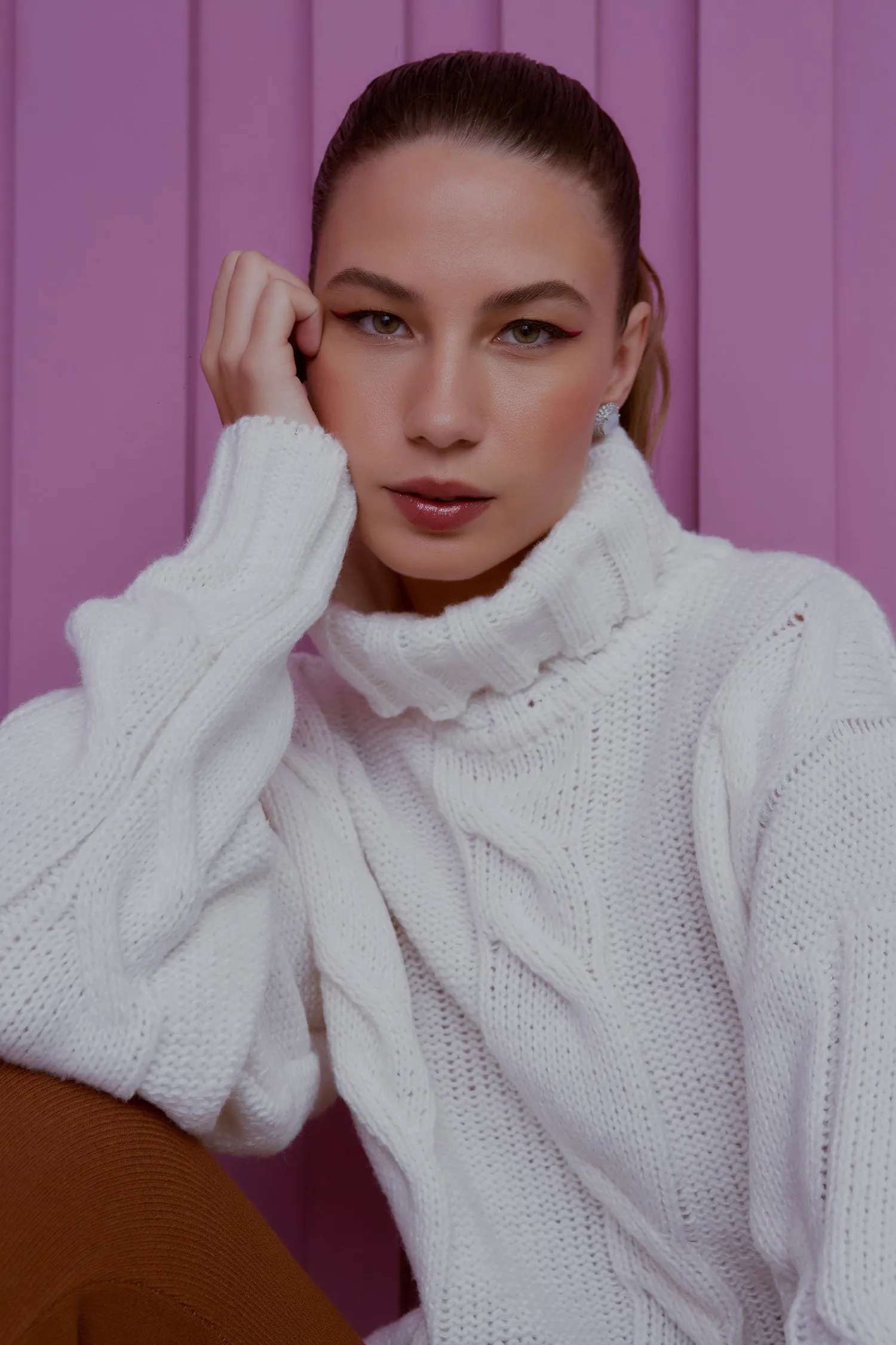 MO KNITTED BRAIDED SWEATER