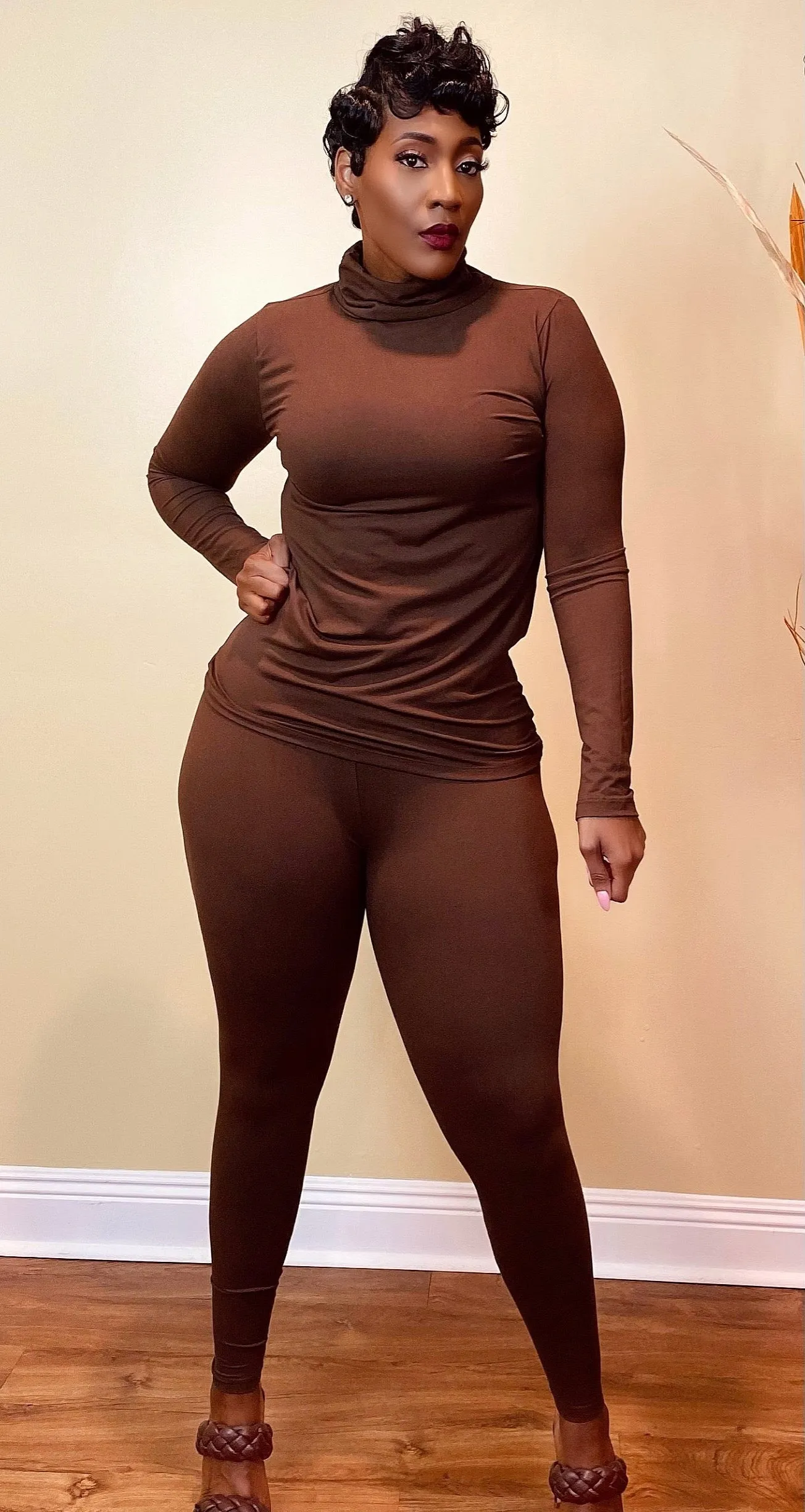 MOCK NECK LEGGING SET (BROWN)