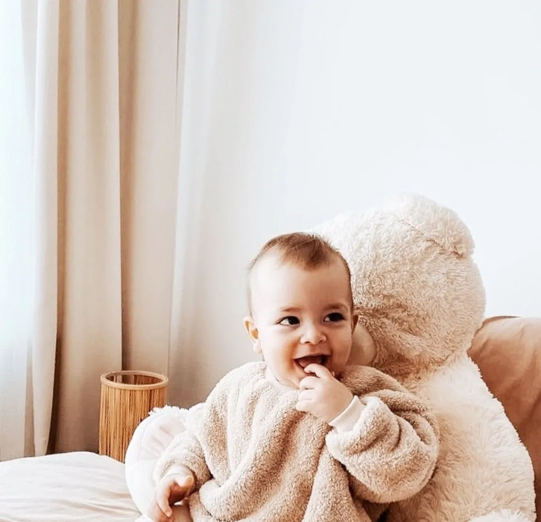 OLO Teddy Lounge Set In Snow White