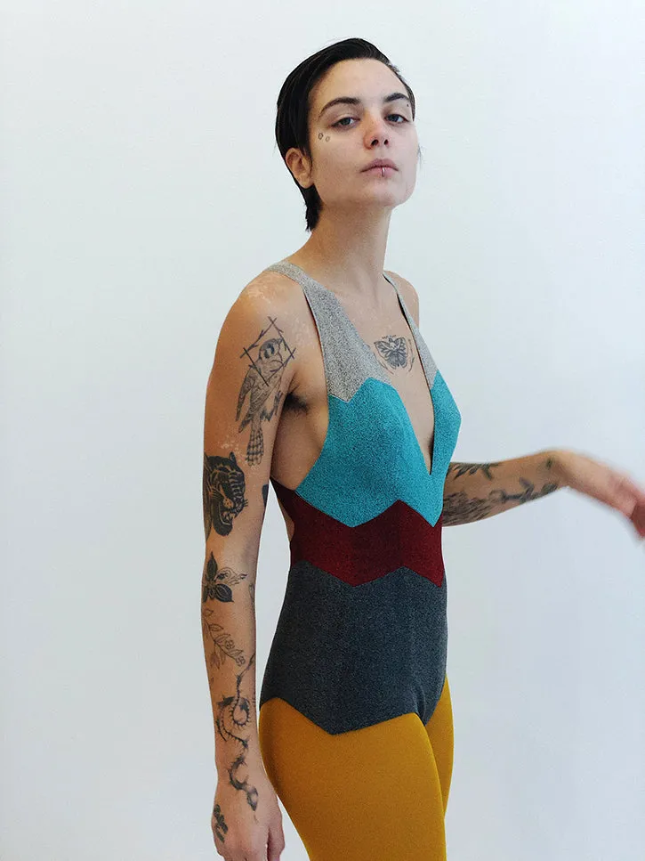 Pelican Avenue Bodysuit Shark, Reverse Grey