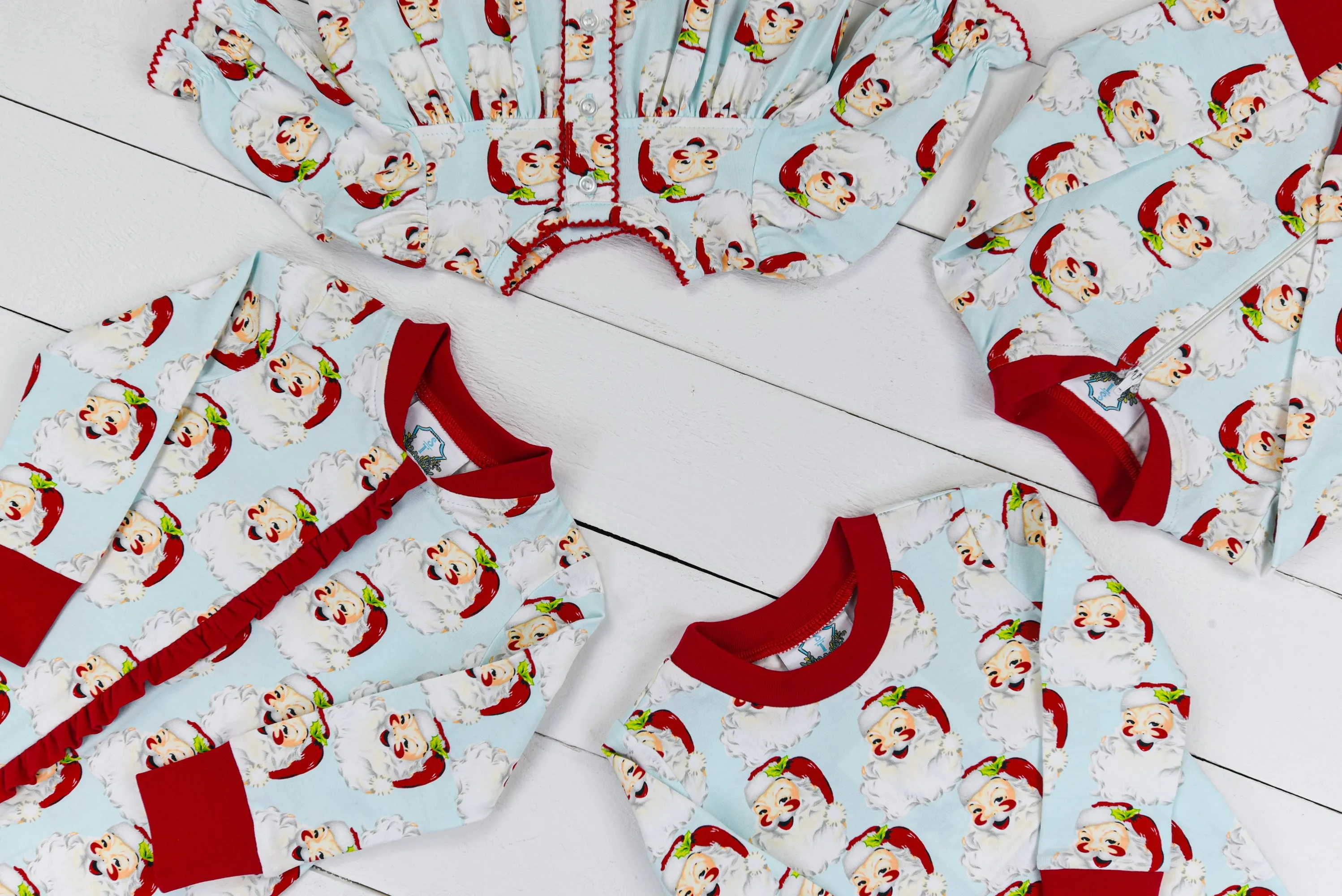 Printed Santa Unisex Zippy Lounge