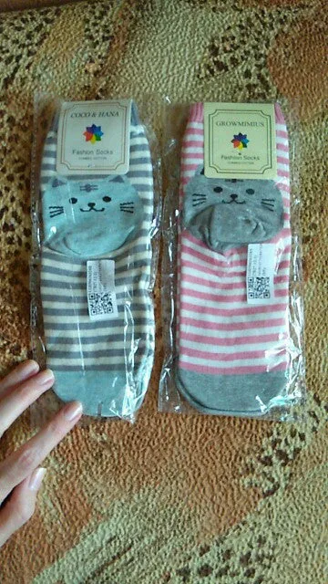 Quality Striped Pattern Cotton Cat Socks