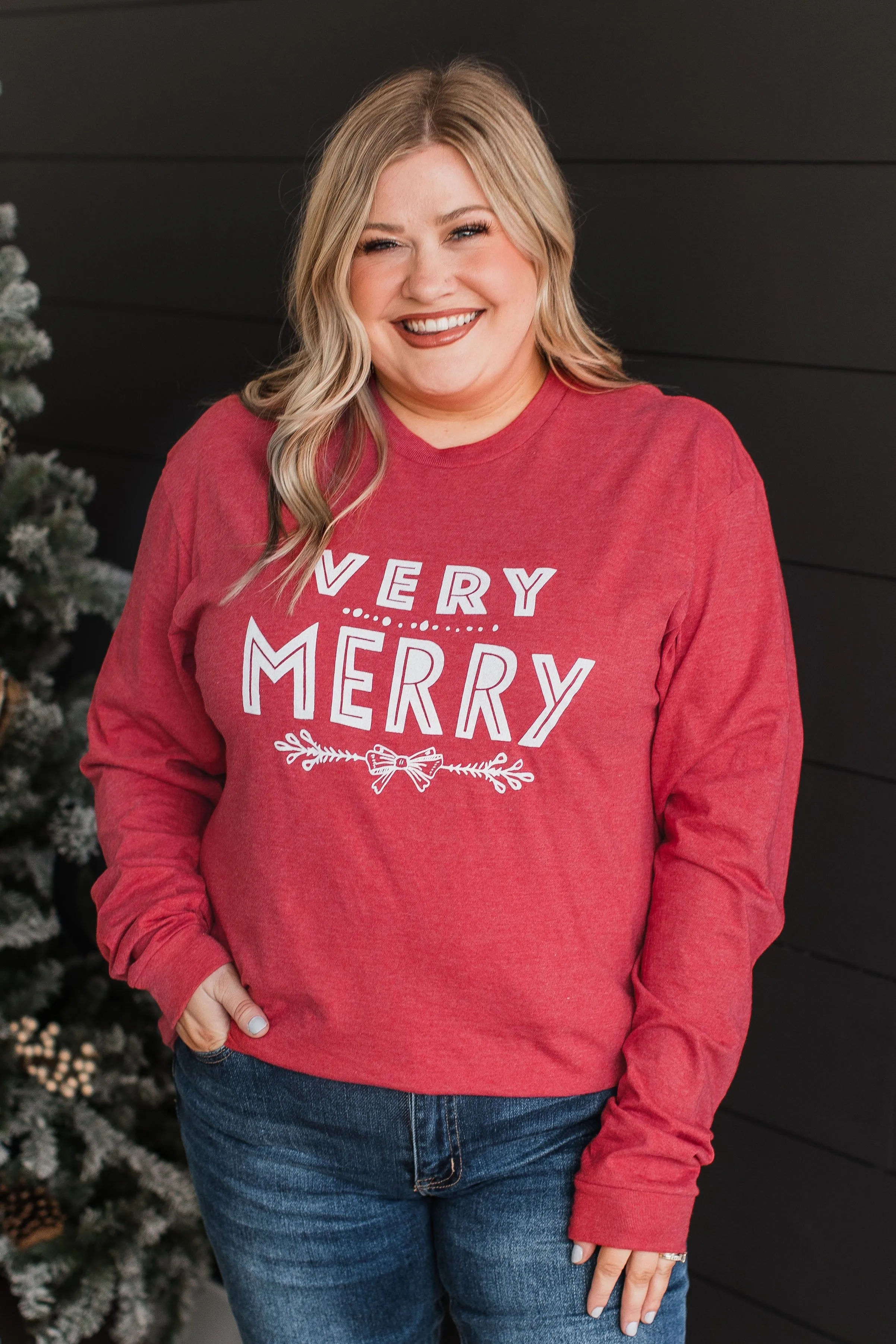 "Very Merry" Long Sleeve Graphic Top- Red