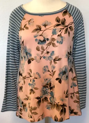 RAGLAN STRIPED FLORAL TOP