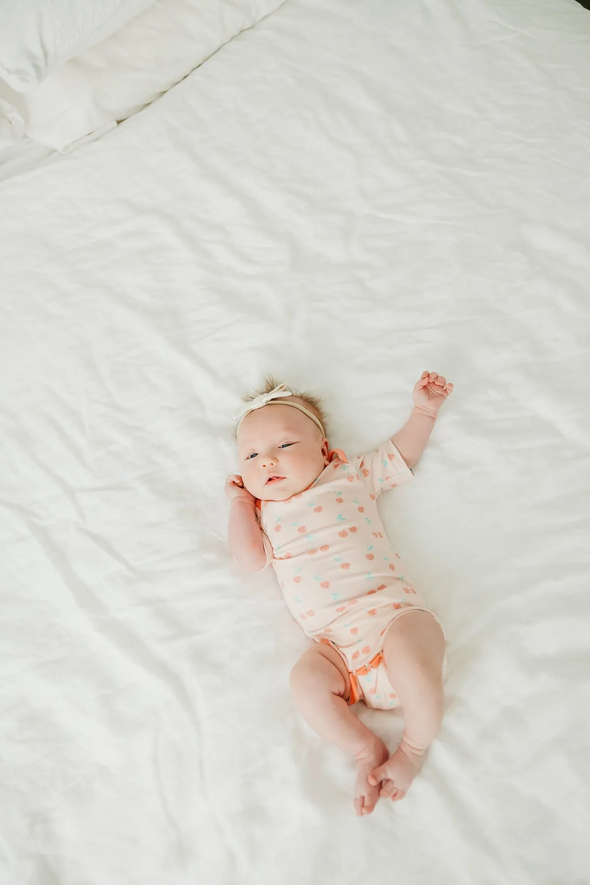 Short Sleeve Bodysuit - Cheery