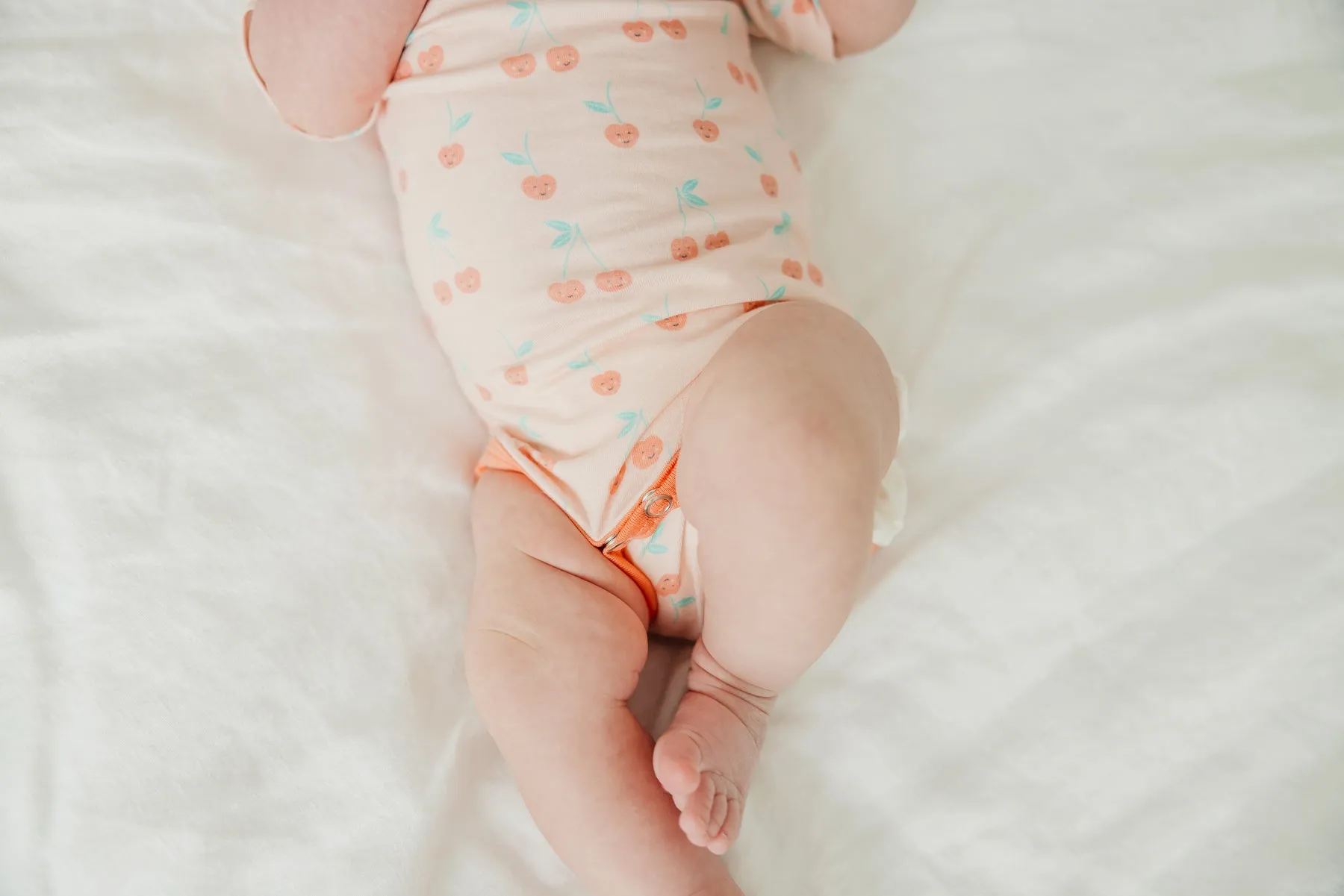 Short Sleeve Bodysuit - Cheery