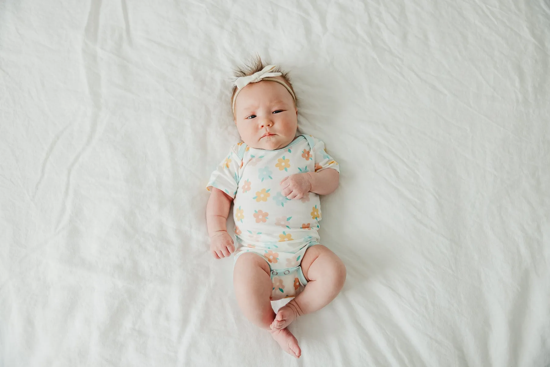 Short Sleeve Bodysuit - Daisy