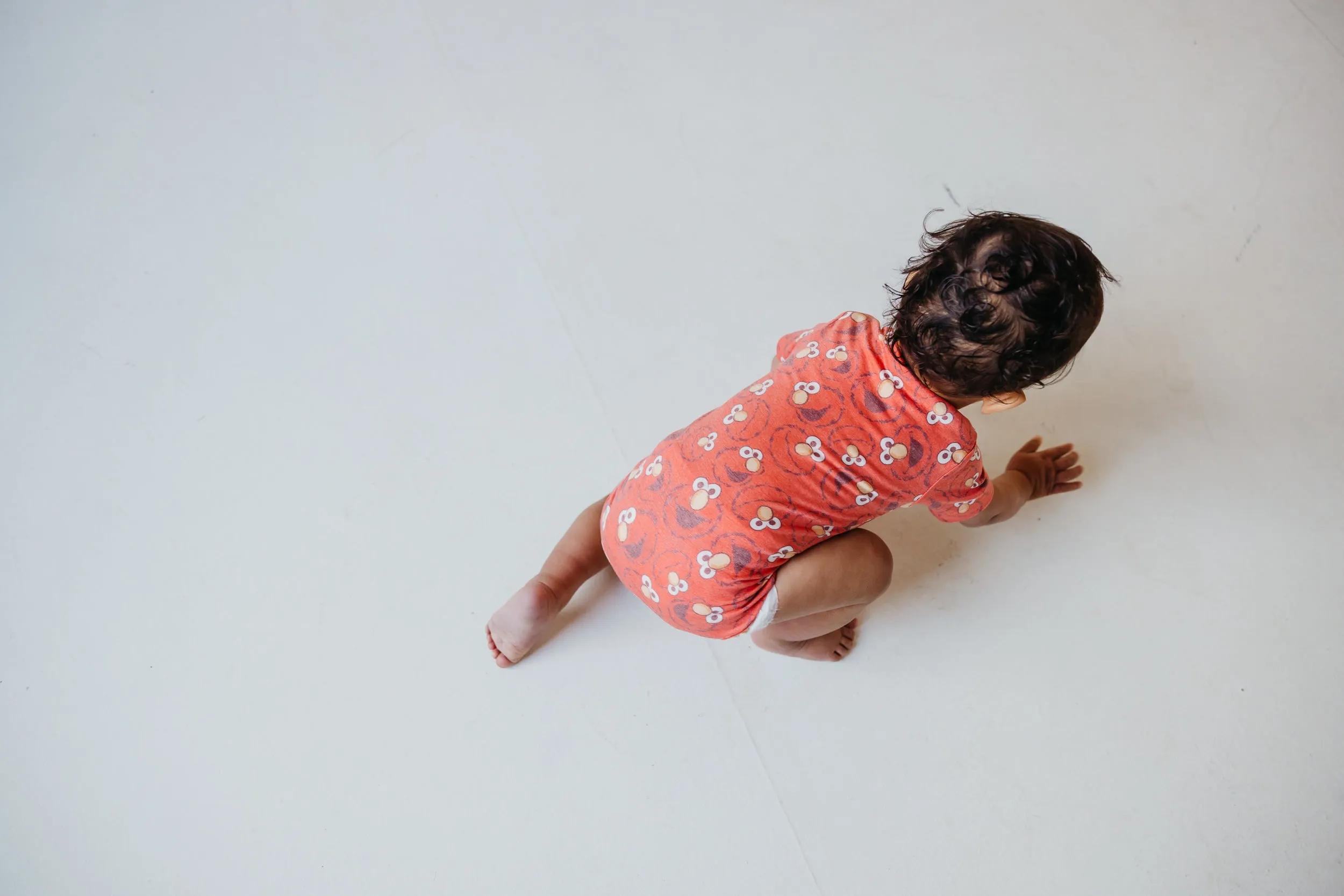 Short Sleeve Bodysuit - Elmo