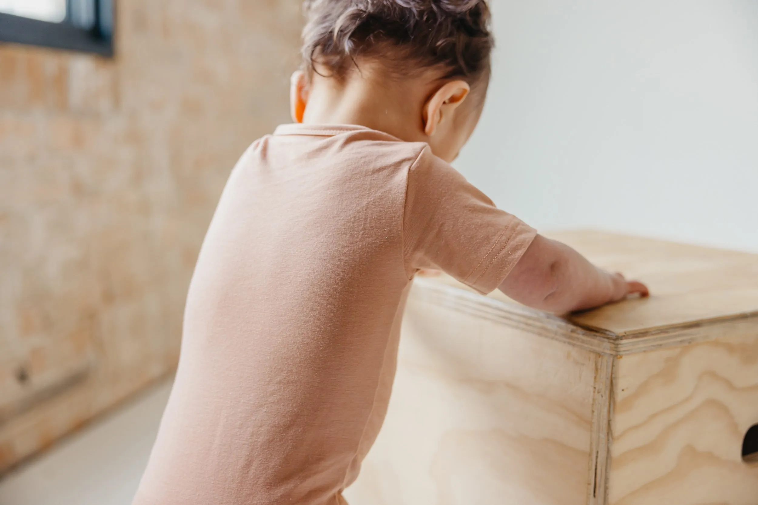 Short Sleeve Bodysuit - Pecan
