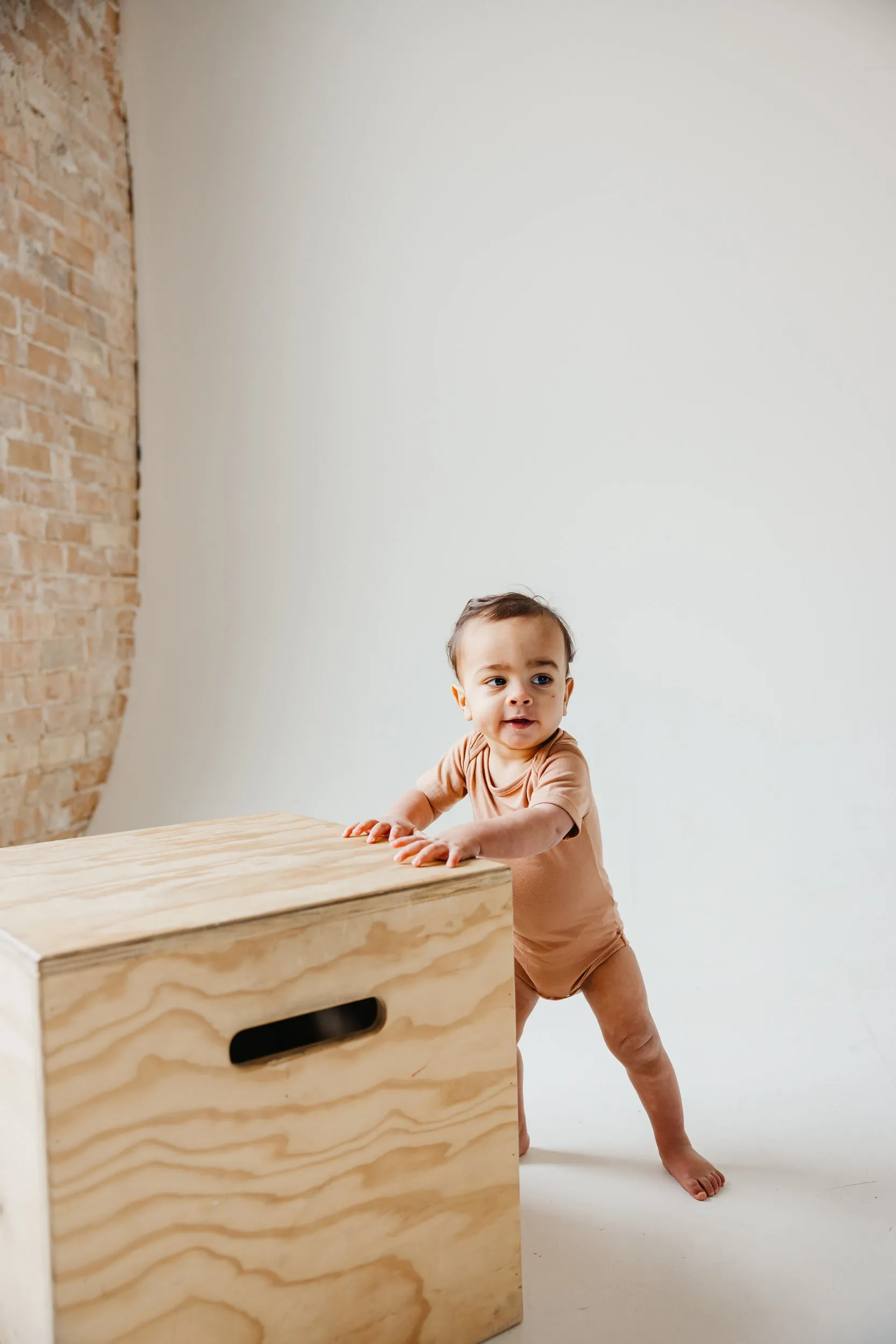 Short Sleeve Bodysuit - Pecan
