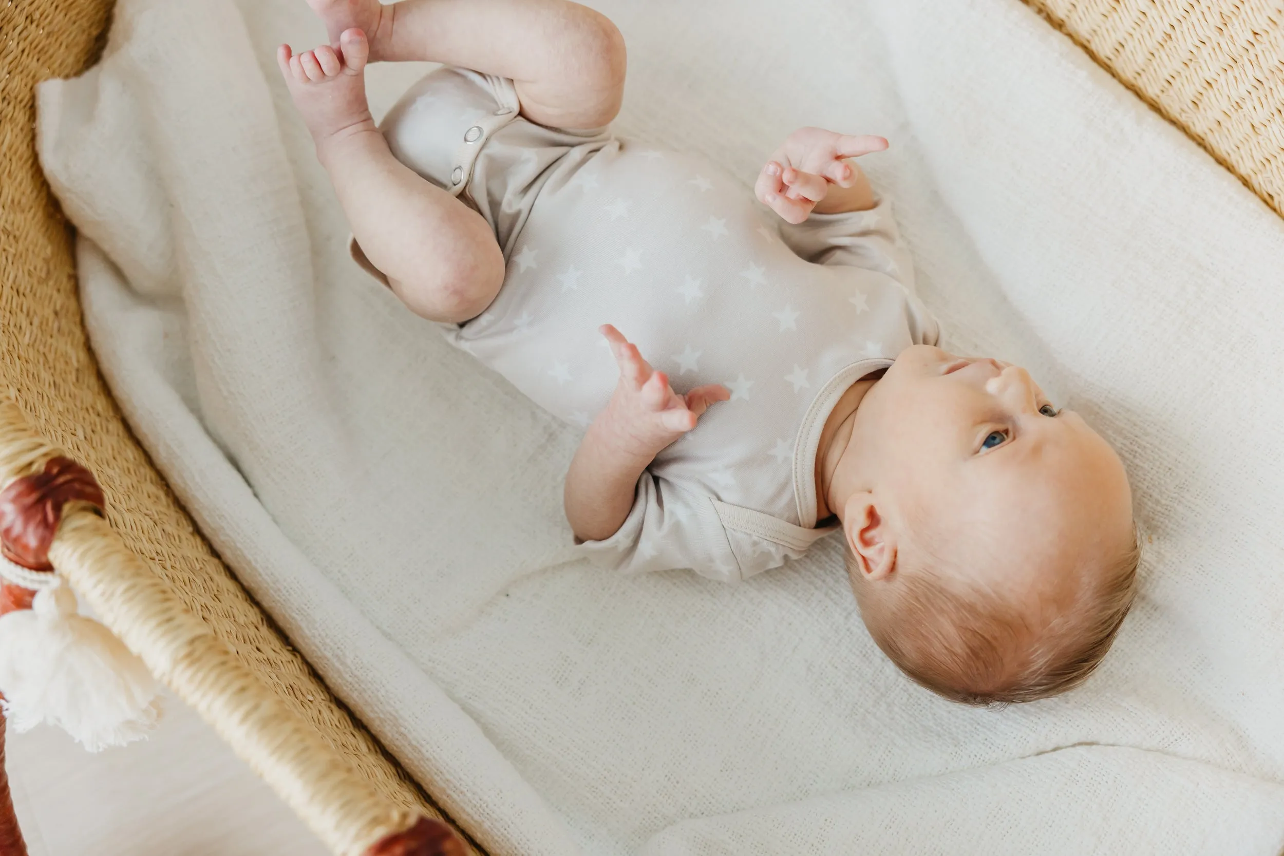 Short Sleeve Bodysuit - Twinkle