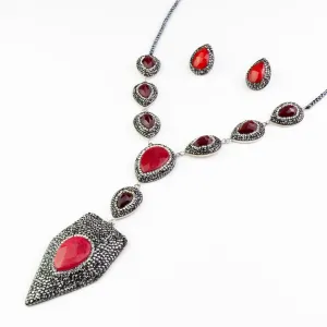 SPINEL STONE HEMATITE RED STONE SET