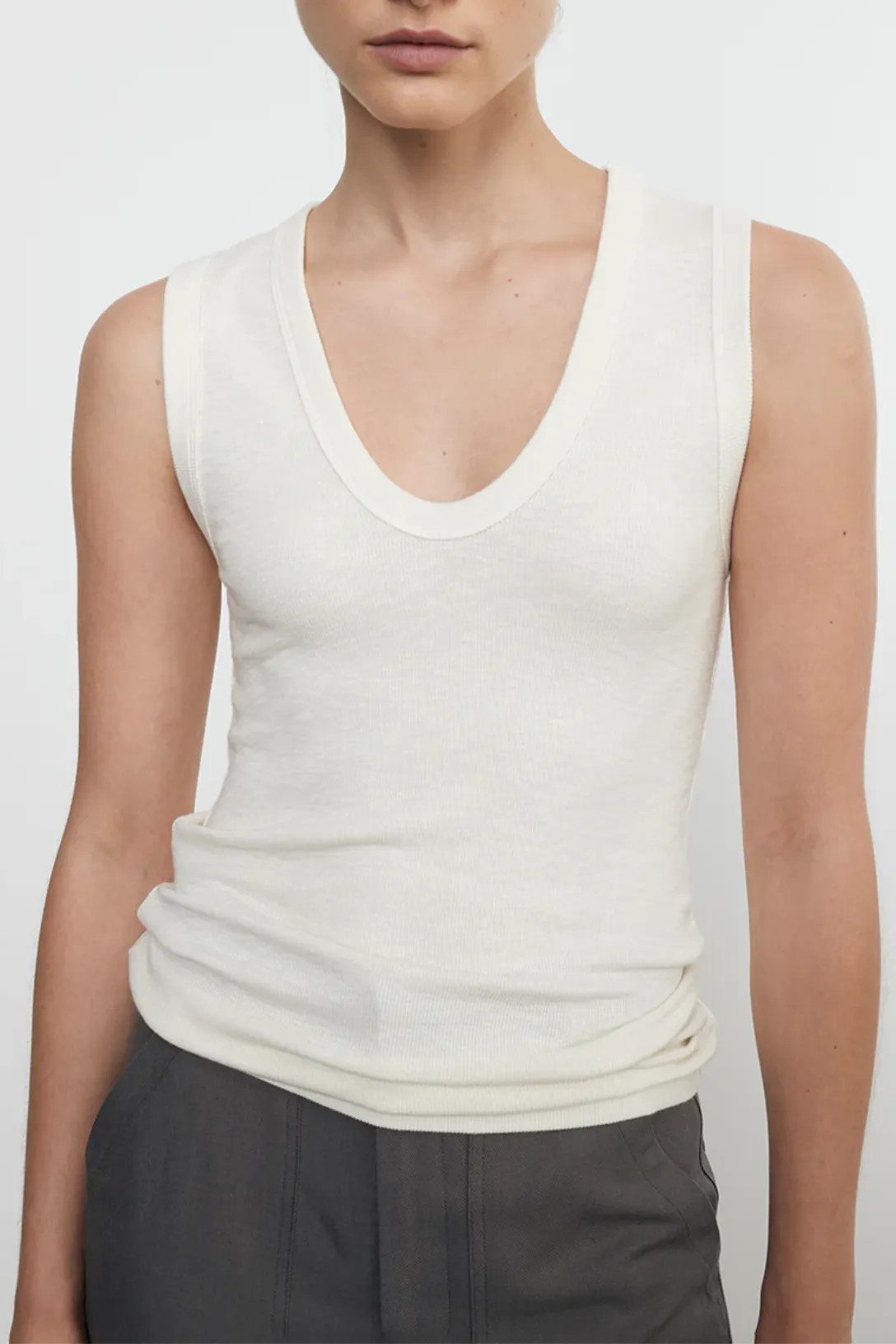 Textured Knit Sleeveless U | Vanilla