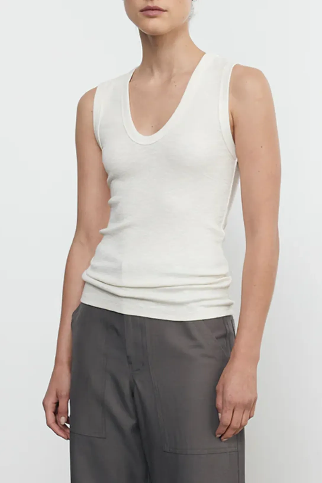 Textured Knit Sleeveless U | Vanilla
