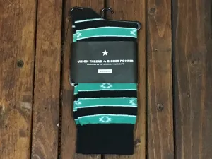 USTRST01 Richer Poorer US Tribal Stripe Green Socks