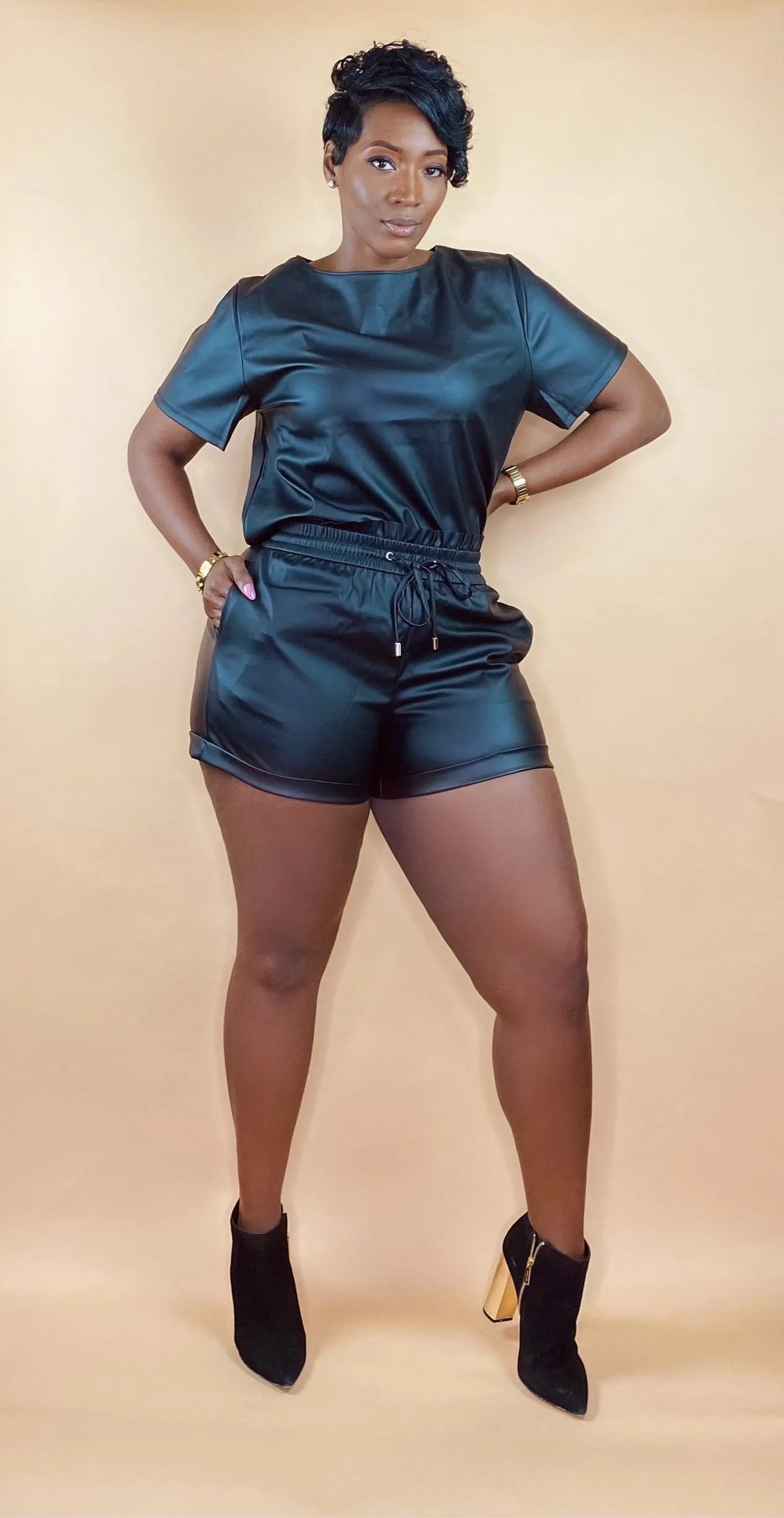 Vegan Leather Set (Black)