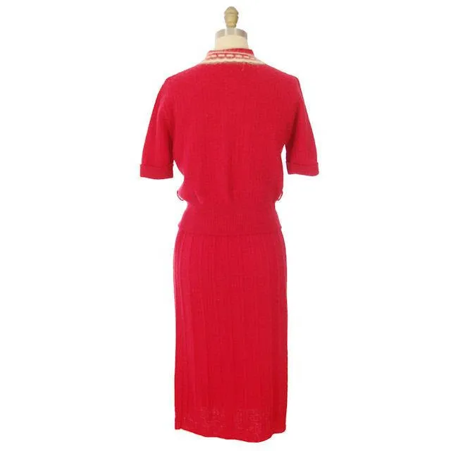 Vintage Sweater Suit Lipstick Red Womens 2PC  1950s 36-28-38