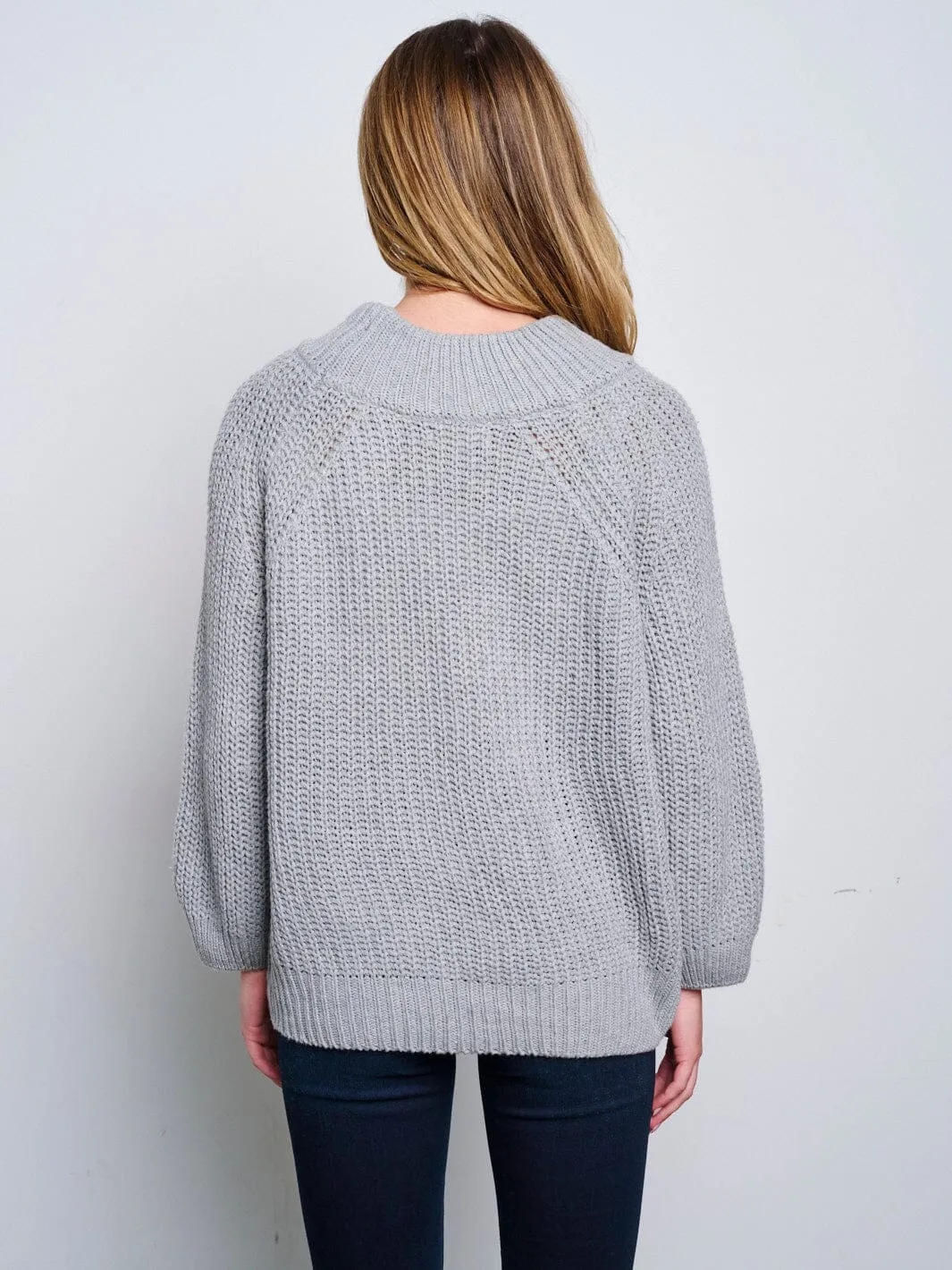 WOMEN'S LONG SLEEVE KNITTED PULLOVER SWEATER