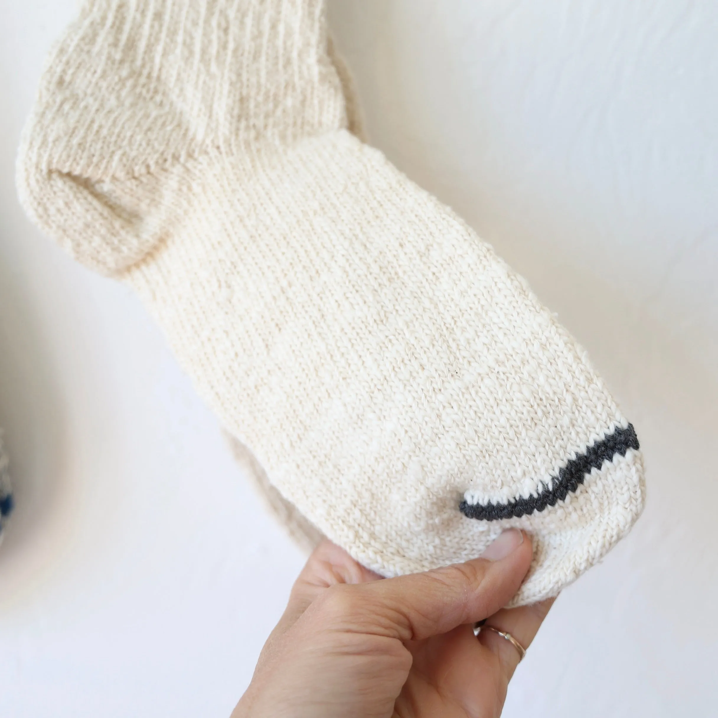Yahae Organic Cotton Ankle Socks - 2 Colors